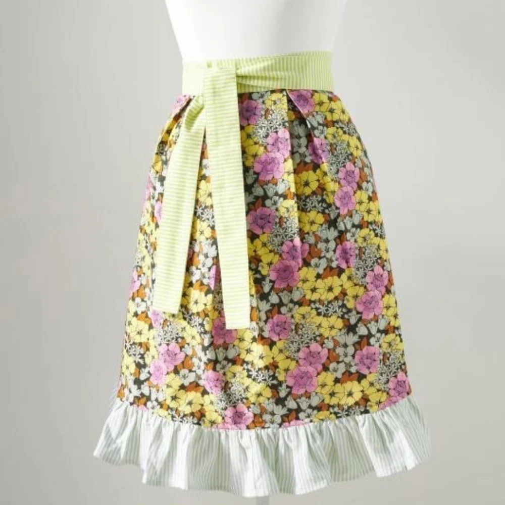 NWT Anthropologie Lyla Half Apron  Floral